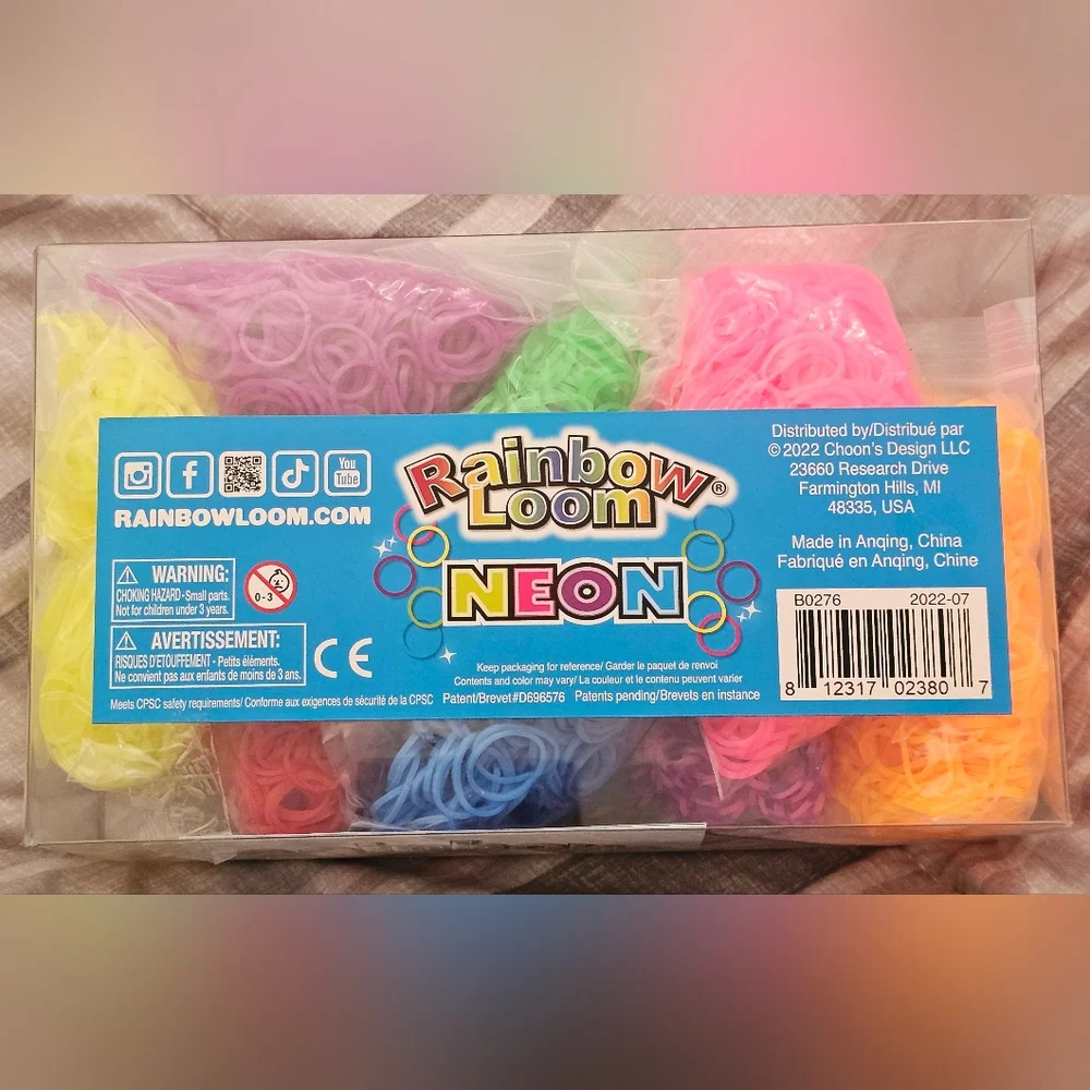 New Rainbow Loom Neon Bracelet Box with 8000 Rubberbands